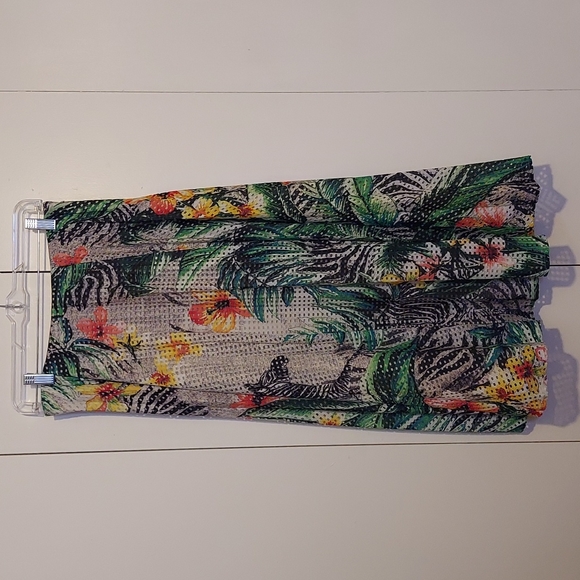 New York & Company Tropical Floral Zebra Print Skirt Eyelet Overlay Size Medium - Picture 3 of 16